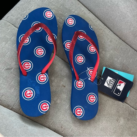Chicago Cubs REEF Women's Stargazer Flip Flops NWT - Picture 2 of 11